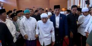 Jokowi: Mbah Moen Ulama Kharismatik dan Gigih Jaga NKRI