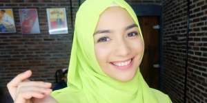 Tampil Modis, Citra Kirana Enggak Tahan Selfie di Toilet