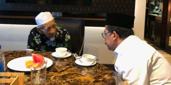 Dari Mbah Moen untuk MUI: Islam Simpul Pemersatu Bangsa