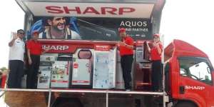 Sambut Ultah Emas, 5 Truk Sharp Keliling 170 Kota di Indonesia