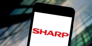 Sharp Bakal Luncurkan Smartphone Berteknologi Smart Home