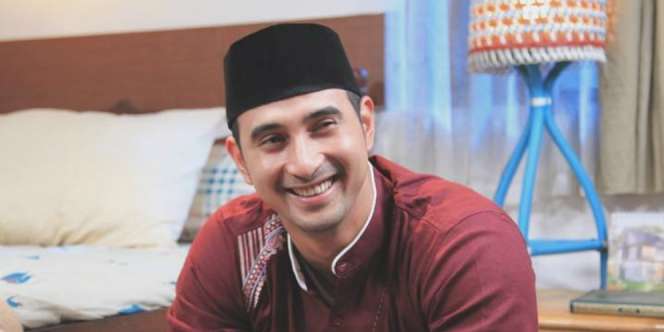 Jadi Ustad, Ali Syakieb Bisa Merukyah Orang Kesurupan