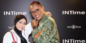 Cerita Menyedihkan di Balik Foto Usia 17 Tahun Astrid Kuya