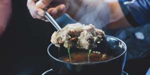 5 Kuliner Wajib Coba Khas Makassar, Bikin Liur Menetes