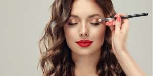 10 Tips Tampil Bold di Malam Hari