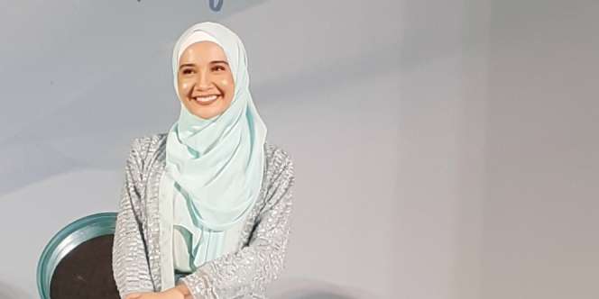 Zaskia Sungkar Ternyata Jago Menembak, Lihat Nih Aksinya