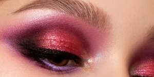 Tampil Lebih Elegan dengan Burgundy Eyeshadow