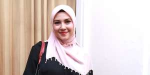 Baru Melahirkan, Ratna Galih Tampil Langsing dengan Cara ini