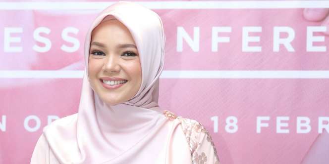 Travel ke Jepang Gratis Sama Dewi Sandra, Siapa yang Mau?