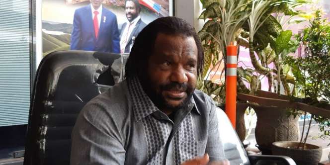 Ajak Demonstran Tak Merusak, Kepala Suku Papua: `Siapa yang Membangun ke Depan?`
