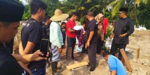 Kisah Pilu Keluarga Miskin dan Jasad Bayi Tertahan di Peti Mati