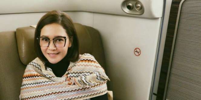 Harga Fantastis, Tas Maia Estianty Punya Bangku Sendiri di Private Jet