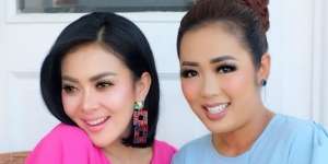 Disebut Kembar, Ini Potret Kemiripan Syahrini dan Soimah
