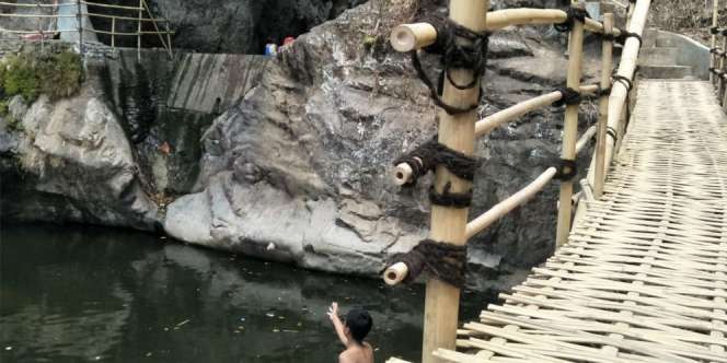 Tak Separah Tahun Ini, Air Terjun Green Canyon Bogor Mengering