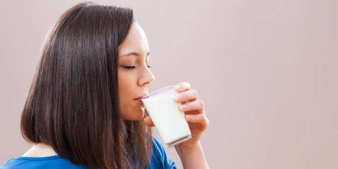Orang Dewasa Dianjurkan Minum Susu Tiap Hari, Ini Alasannya