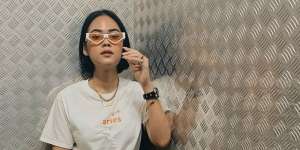 Jelang Peluncuran Album Kedua, Fashion Kallula Tampil Beda
