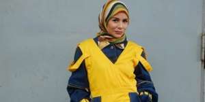 Meisya Siregar Tampil 'Ngejreng' dengan Outfit Serba Kuning