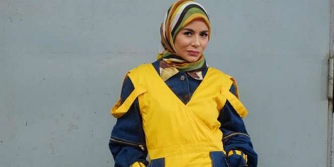 Meisya Siregar Tampil 'Ngejreng' dengan Outfit Serba Kuning