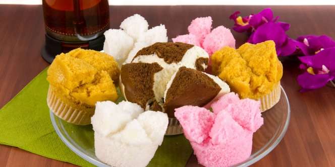 3 Cara Membuat Bolu Kukus Cokelat, Mekar, dan Gula Merah