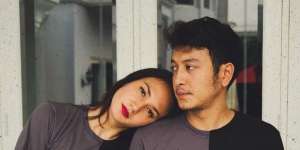 Pamer Foto Ini, Nadine Candrawinata Hamil?