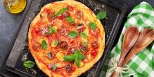 5 Cara Membuat Pizza Rumahan yang Mudah dan Sederhana