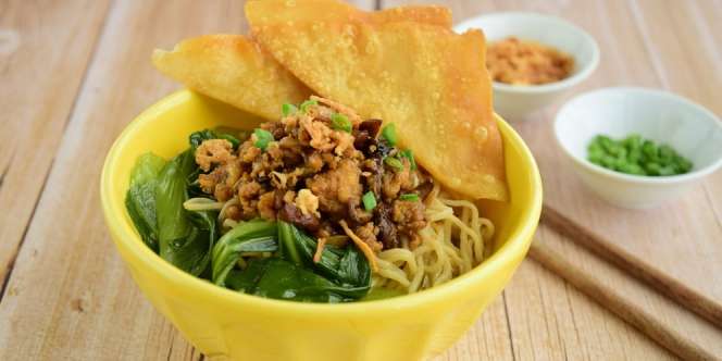 3 Cara Membuat Mie Ayam Khas 3 Kota di Jawa, Sensasi Rasa Beda!