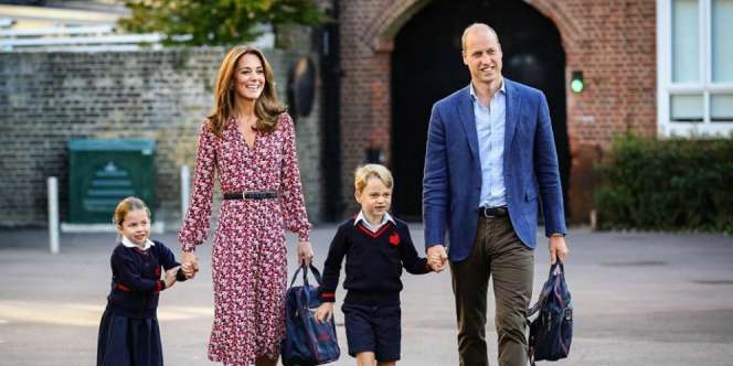 Video Super Gemas, Hari Pertama Putri Charlotte Bersekolah