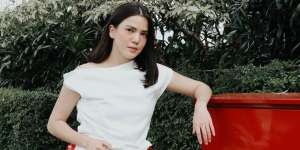 Bisnis Fashion, Alice Norin Bahagia Bikin Mamah Muda Stylish