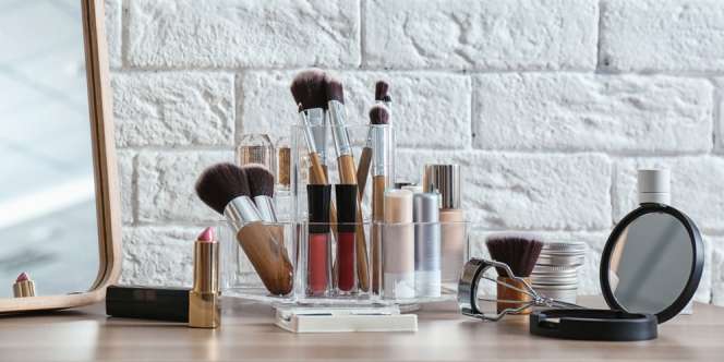7 Cara Menata Make Up Agar Terlihat Semakin Rapi