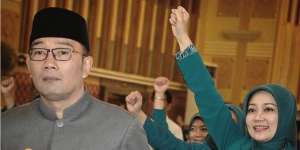 Gambaran Rindu Sang Istri pada Ridwan Kamil, Bikin Ngakak!