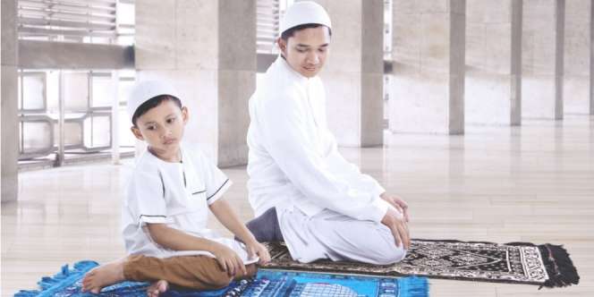 Orangtua Saleh Bisa Jadi Penolong Anak di Akhirat