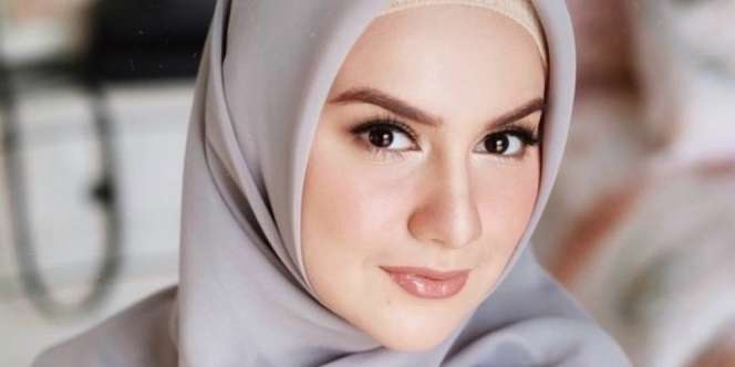 Penampilan Terbaru Irish Bella Usai Putuskan Berhijab