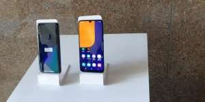 Samsung Galaxy A50S Diluncurkan, Apa Bedanya?