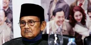 Perjalanan Karier BJ Habibie