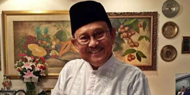 20 Kata-Kata Bijak BJ Habibie Mulai dari Cinta Hingga Motivasi
