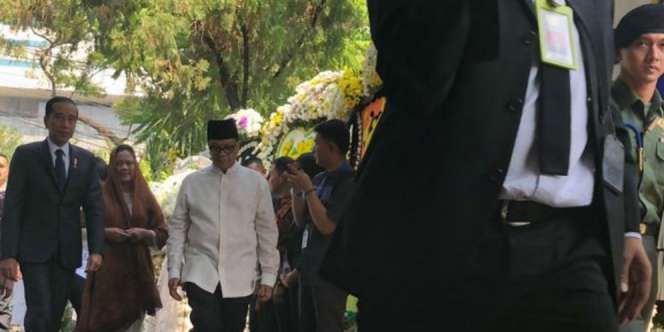 Jokowi: Habibie Tunjukan Kecerdasan Tanpa Cinta Bisa Berbahaya