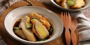 4 Cara Membuat Pempek Palembang, Bisa Bikin Ketagihan