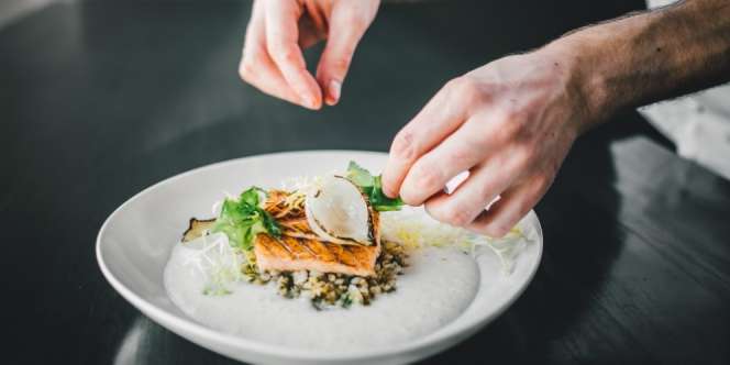 Mau Jadi Celebrity Chef? Cari Tahu Syaratnya