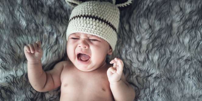 Cara Mengatasi Mata Merah pada Bayi dengan Bahan Alami