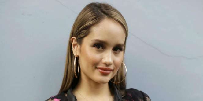 Pakai Crop Top Mini, Bagian Tubuh Cinta Laura Bikin Salfok