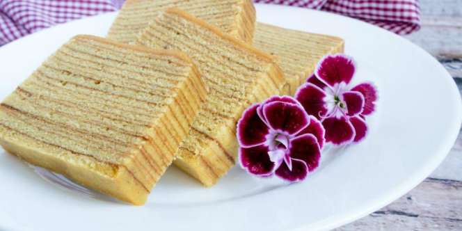 4 Cara Membuat Kue lapis, Lihat Resep Lengkapnya