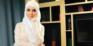 10 Tips Make Up Calon Pengantin Berkulit Kering