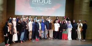 18 Desainer Indonesia Tampilkan Karya di Atas Kapal Paris