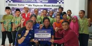Menang Balapan, Bos Yamaha Indonesia Sumbang Hadiah ke Anak Yatim