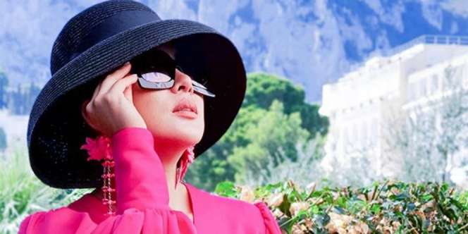 Beyonce Kepergok 'Jiplak' Gaya Syahrini?