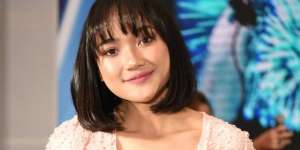 Pakaian Tertutup Marion Jola Curi Perhatian