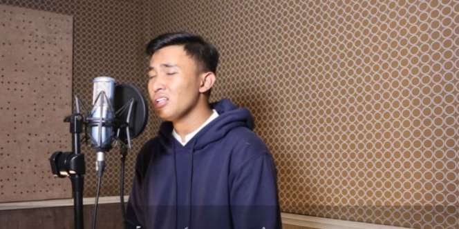 Lantunan Merdu Ketua BEM UGM Baca Ayat Suci Alquran