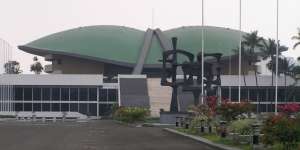 Heboh Gedung DPR Dijual di Situs Online, Cuma Dihargai Rp100