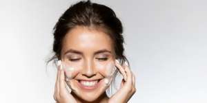 Cara Memilih Cleanser Sesuai Tipe Kulit Wajah