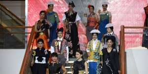 Tampil Kekinian dengan Balutan Batik Marunda